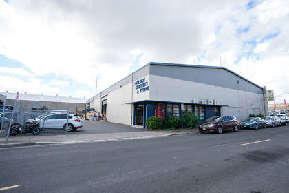 KAUMUALIʻI WAREHOUSES featured image